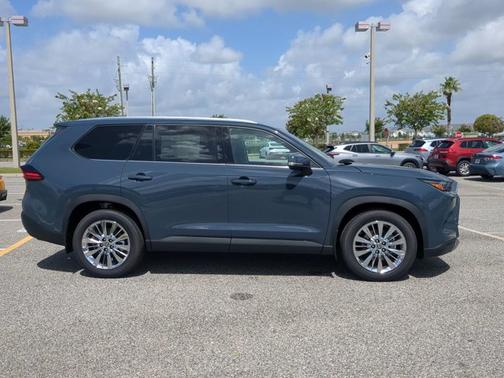 2025 Toyota Grand Highlander Platinum