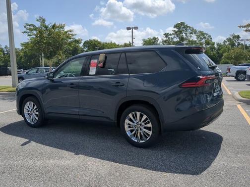 2025 Toyota Grand Highlander Platinum