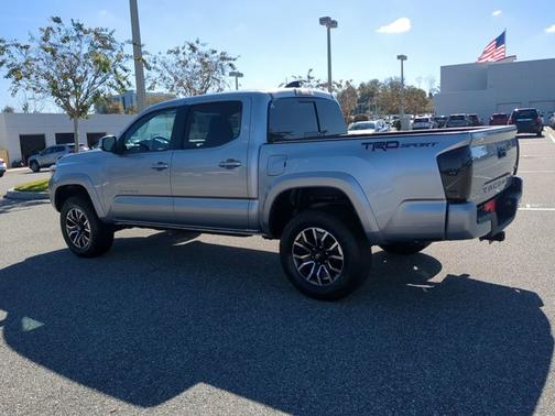 2020 Toyota Tacoma TRD Sport