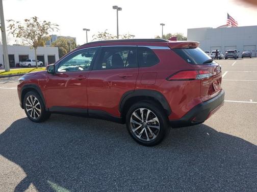 2023 Toyota Corolla Cross XLE