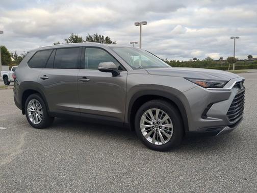 2026 Toyota Grand Highlander Platinum
