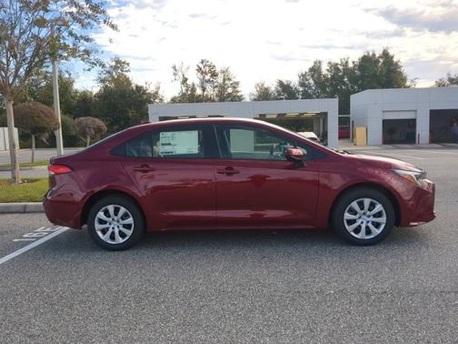 2026 Toyota Corolla Hybrid LE