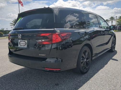 2024 Honda Odyssey Sport