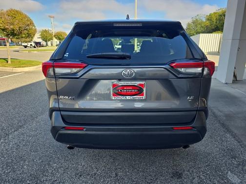 2023 Toyota RAV4 LE