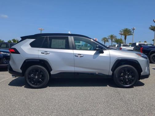 2023 Toyota RAV4 Hybrid XSE