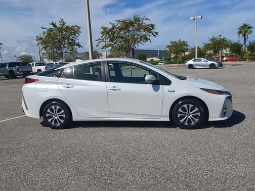 2022 Toyota Prius Prime Limited