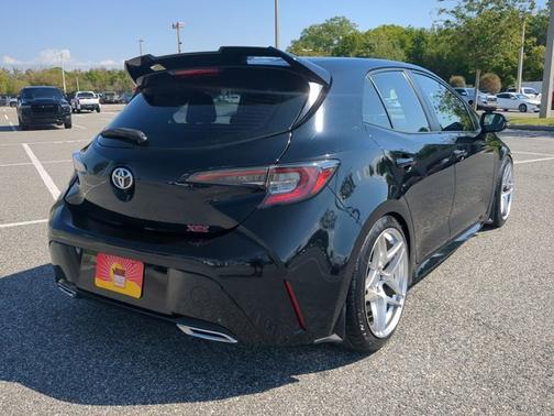 Black 2019 Toyota Corolla Hatchback SE