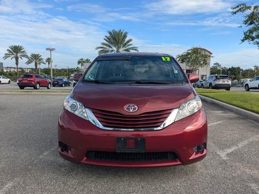 Salsa Red Pearl 2017 Toyota Sienna LE