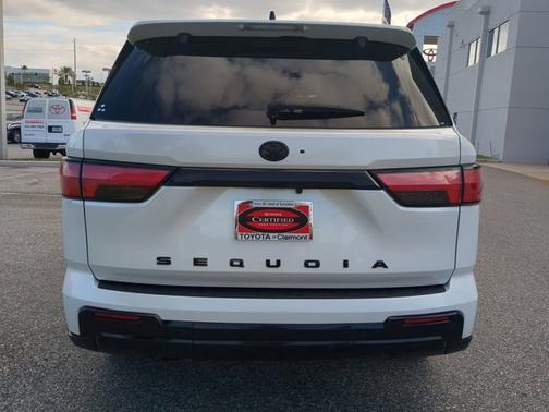 2023 Toyota Sequoia Platinum