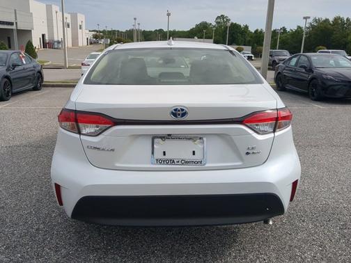 2025 Toyota Corolla Hybrid LE