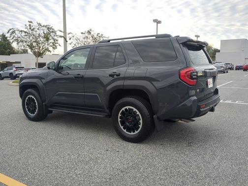 2025 Toyota 4Runner TRD Off Road