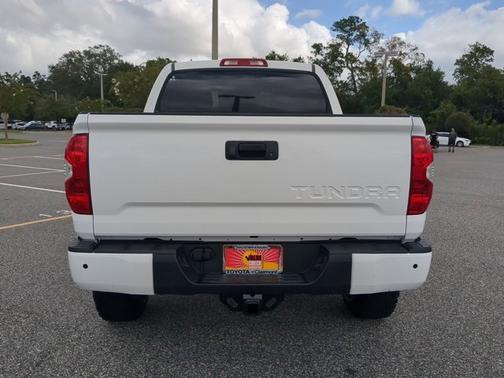 2018 Toyota Tundra SR5