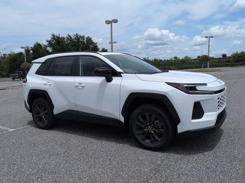 Ice 2026 Toyota RAV4 XLE Premium