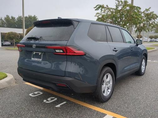 2026 Toyota Grand Highlander LE