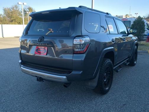 2022 Toyota 4Runner TRD Off Road