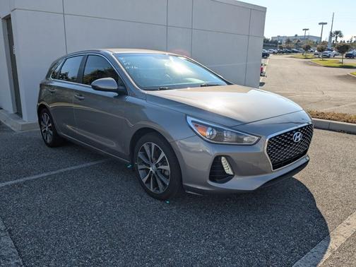 2020 Hyundai Elantra GT Base