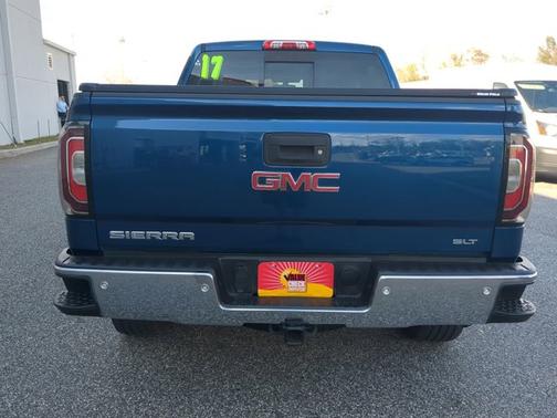 2017 GMC Sierra 1500 SLT