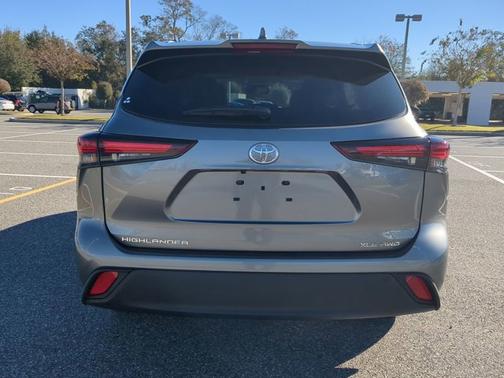 2026 Toyota Highlander XLE
