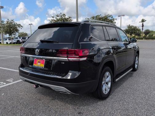 Black 2019 Volkswagen Atlas 3.6L V6 SE
