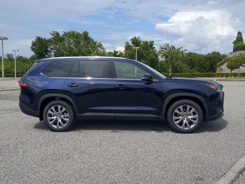 2025 Toyota Grand Highlander Hybrid Limited
