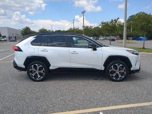 2025 Toyota RAV4 Plug-In Hybrid XSE