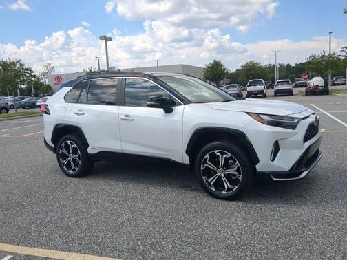2025 Toyota RAV4 Plug-In Hybrid XSE