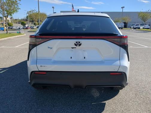 2026 Toyota bZ XLE Plus