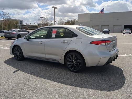 2026 Toyota Corolla Hybrid SE