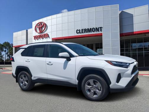 2025 Toyota RAV4 Hybrid XLE