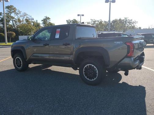 2025 Toyota Tacoma TRD Off Road