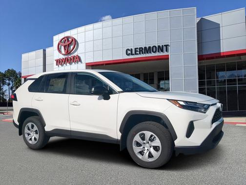 2025 Toyota RAV4 LE