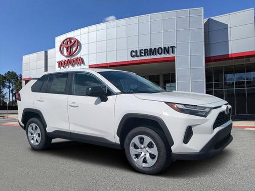 2025 Toyota RAV4 LE