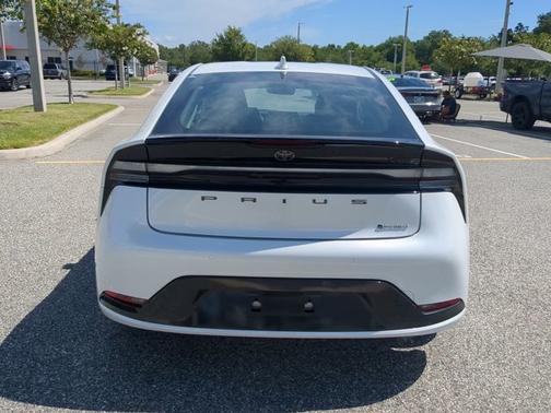 2025 Toyota Prius Plug-In Hybrid XSE