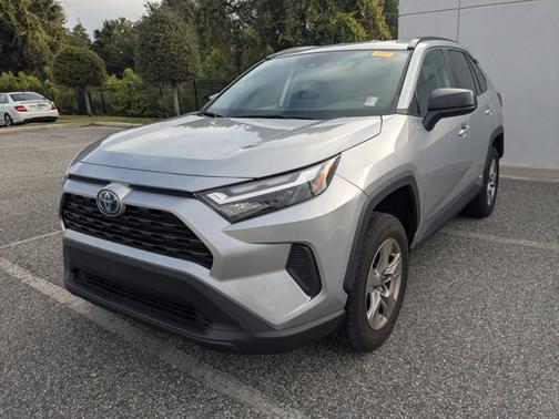 2024 Toyota RAV4 Hybrid LE