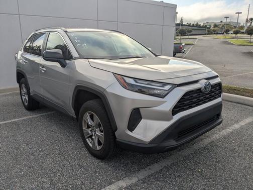 2024 Toyota RAV4 Hybrid LE