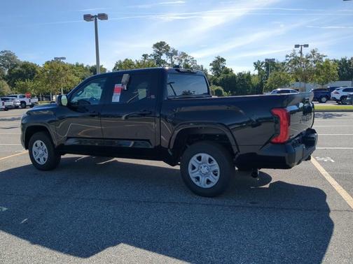 2025 Toyota Tundra SR