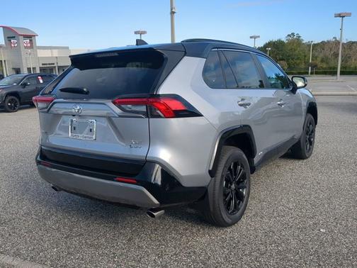 2025 Toyota RAV4 Hybrid XSE