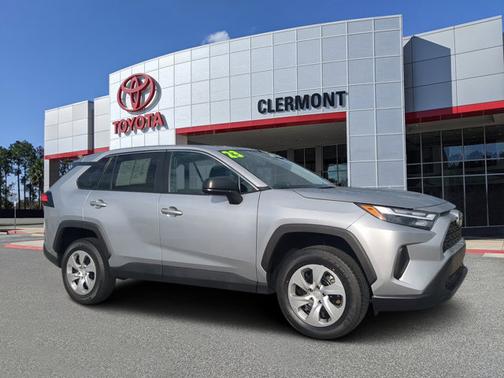 2023 Toyota RAV4 LE