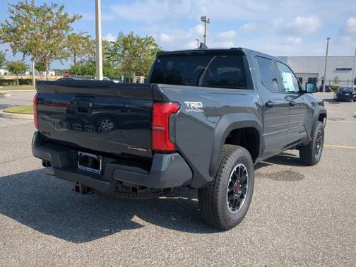 2025 Toyota Tacoma TRD Off Road