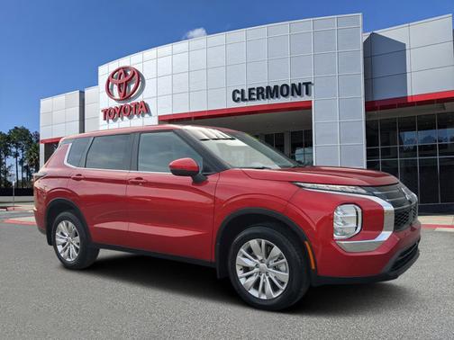 2025 Mitsubishi Outlander ES