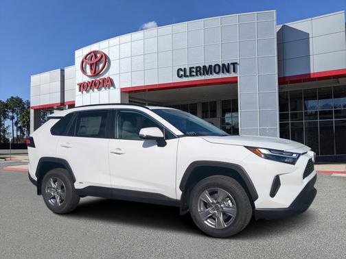 2025 Toyota RAV4 Hybrid XLE