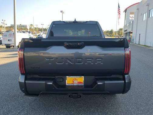 2022 Toyota Tundra Platinum