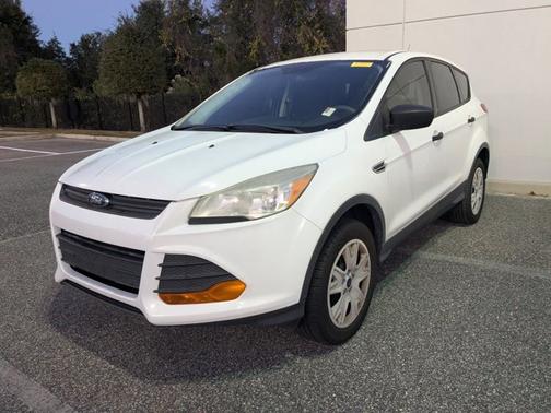 2016 Ford Escape S