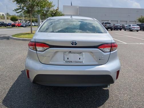 2025 Toyota Corolla Hybrid LE