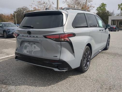 2026 Toyota Sienna XSE