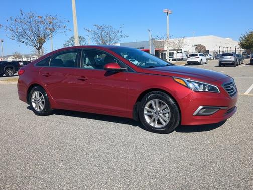 2016 Hyundai SONATA SE