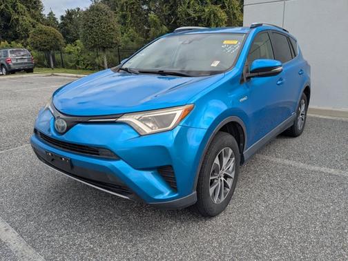 2018 Toyota RAV4 Hybrid LE