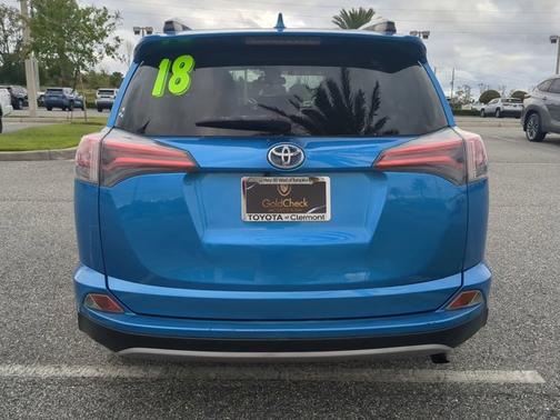 2018 Toyota RAV4 Hybrid LE