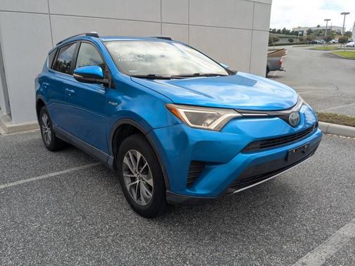 2018 Toyota RAV4 Hybrid LE
