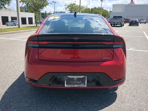 2024 Toyota Prius XLE